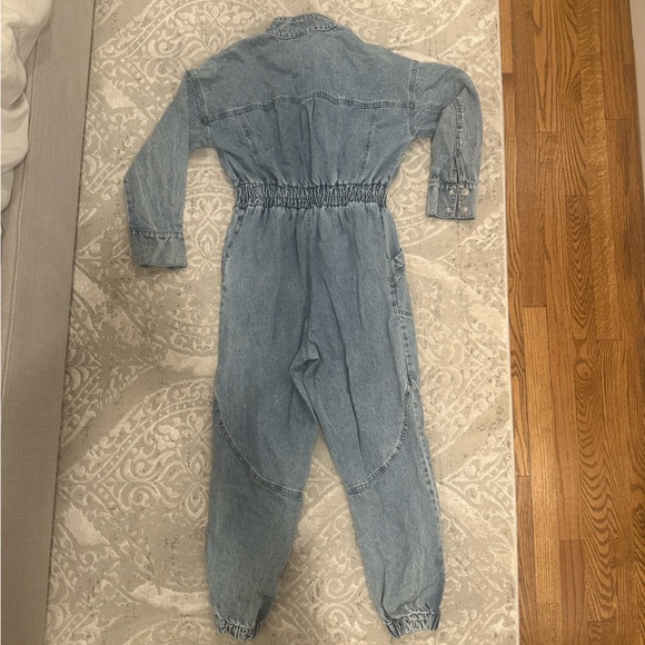 Forever 21 denim jumpsuit 0X washed but never worn - Picture 5 of 8